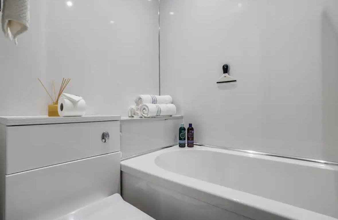 Edinburgh Castle Apartment Екстер'єр фото