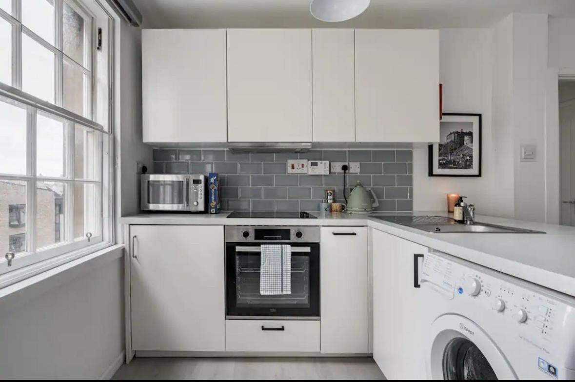 Edinburgh Castle Apartment Екстер'єр фото